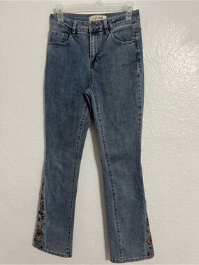 Charlie B Womens 4  Floral Embroidered Insert High Rise Flare Jeans Stretch #594